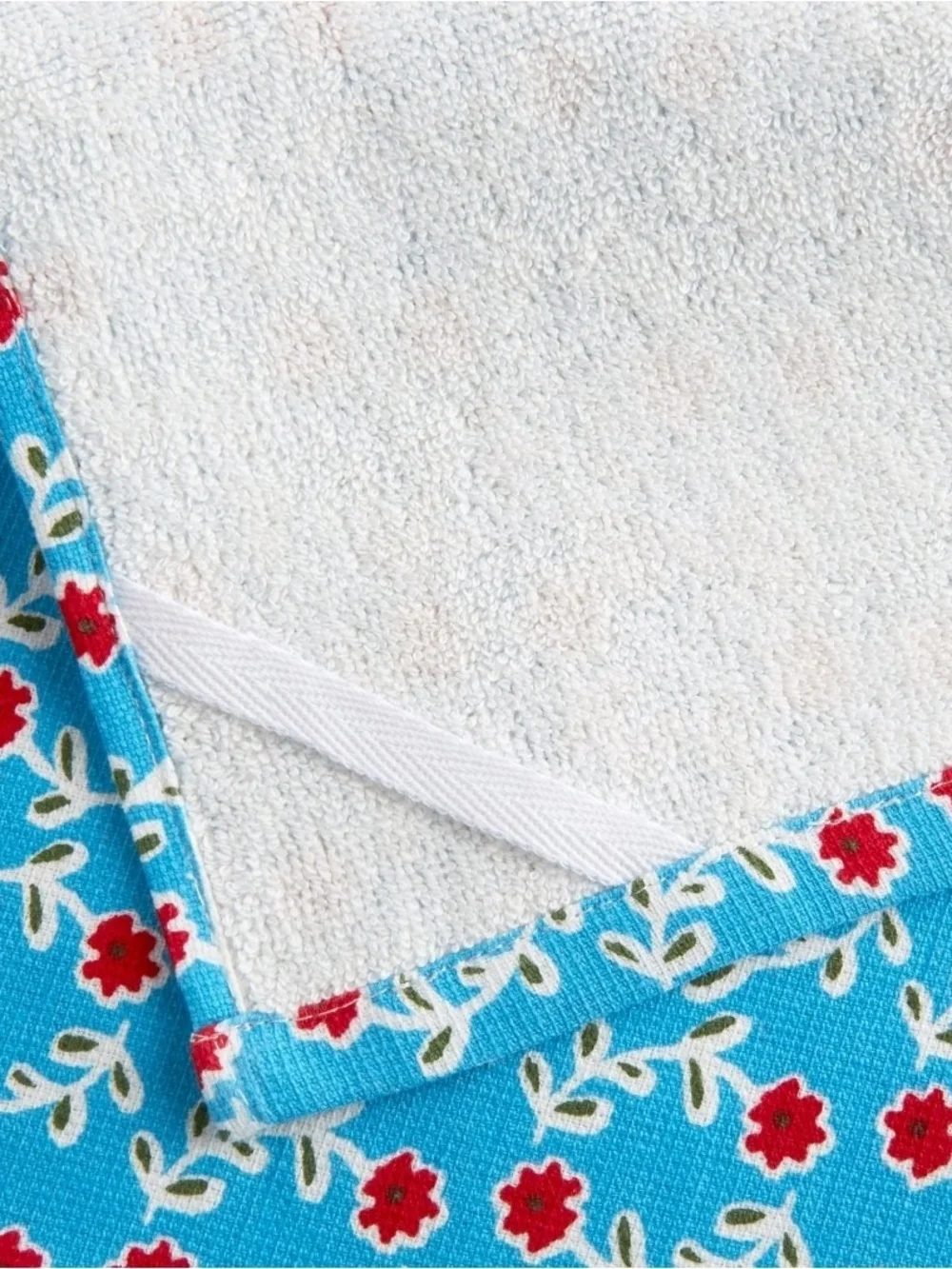 The Pioneer Woman Sweet Rose Kitchen Towel Game, Multicolor, 16